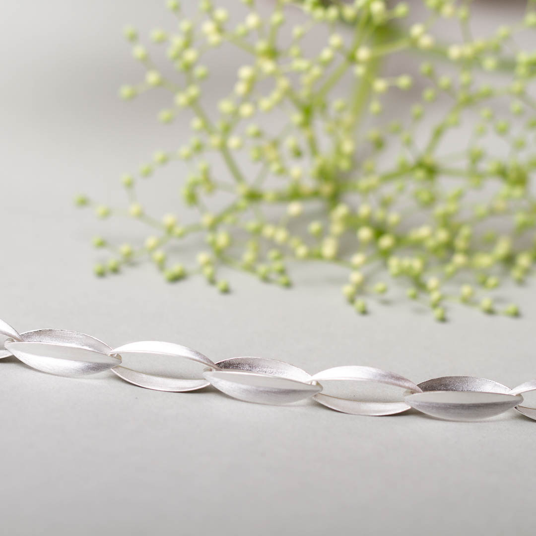 Silbercollier Navette