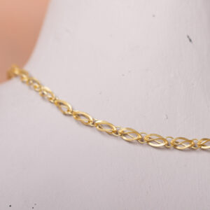 Collier Leicht und Luftig.