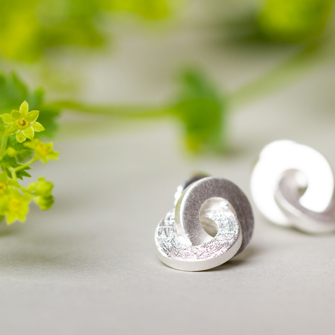 Ohrstecker Miniknoten